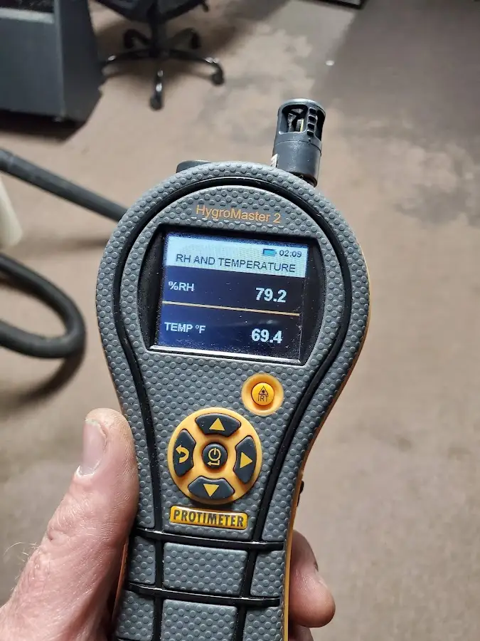 Moisture meter humidity assessment for Mold Remediation & Removal in Williamsburg